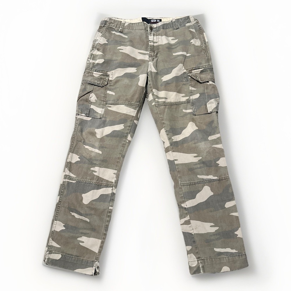 IRON CO. Army Camouflage Men's Straight Cargo Pants Size 33x32 Hunting‎